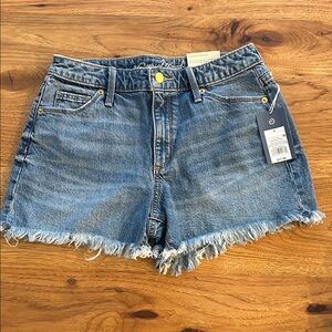 Universal thread, high-rise Frayed Hem Women Shorts